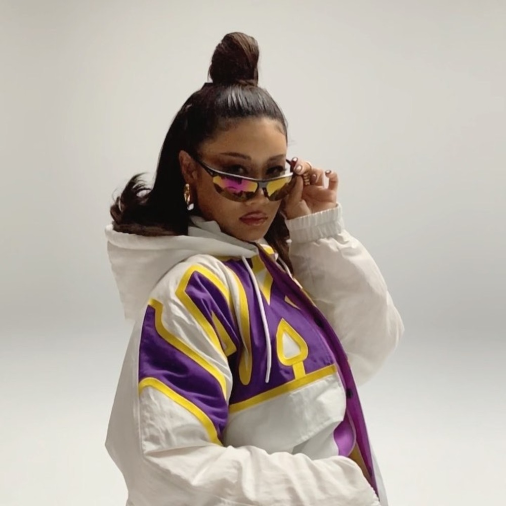 NWT NIKE X AMBUSH LAKERS WHITE PURPLE PUFF JACKET - Picture 3 of 17